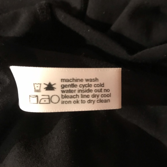 LBD - Picture 5 of 5